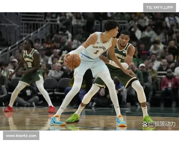 激情碰撞引爆全场 NBA精彩回顾赛季经典对决盘点 激情碰撞引爆全场 NBA精彩回顾赛季经典对决盘点